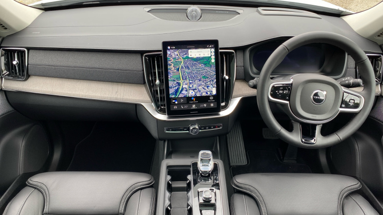 Volvo XC90 2.0 T8 PHEV Ultra Dark 5dr AWD Geartronic Estate